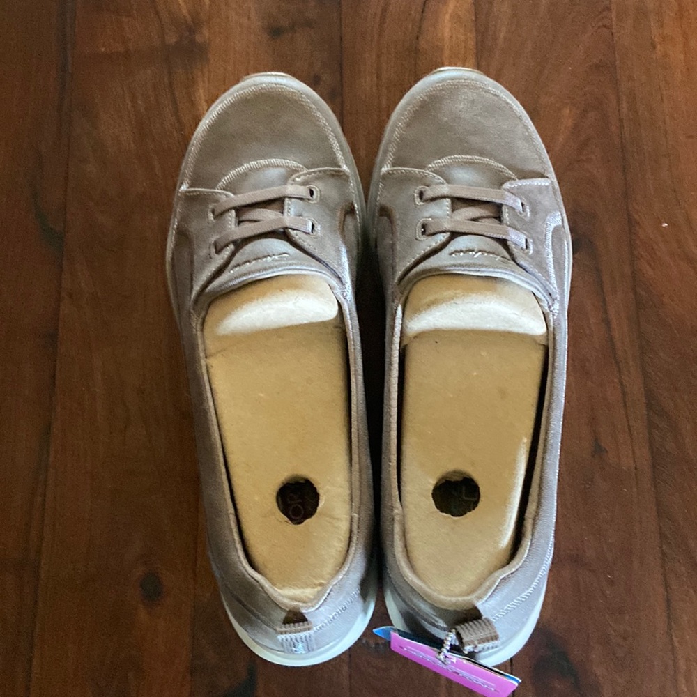Skechers Burst with Air-Cooled Memory Foam Shoes